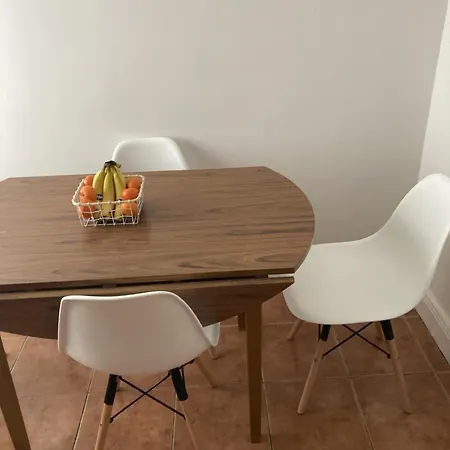 Centre Location - Sleeps 6 Appartement