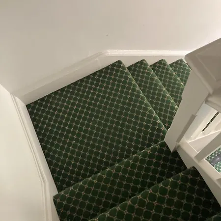 Appartement Centre Location - Sleeps 6 *